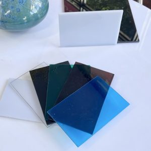 Tấm Polycarbonate đặc ruột