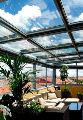 Mái che polycarbonate kết hợp làm giếng trời