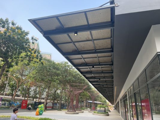 tam-lop-lay-sang-polycarbonate