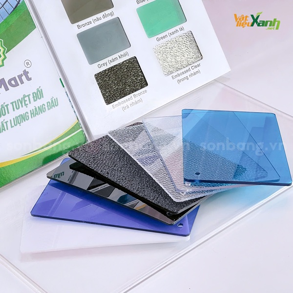Tấm polycarbonate SolMart chính hãng Tấm polycarbonate SolMart chính hãng