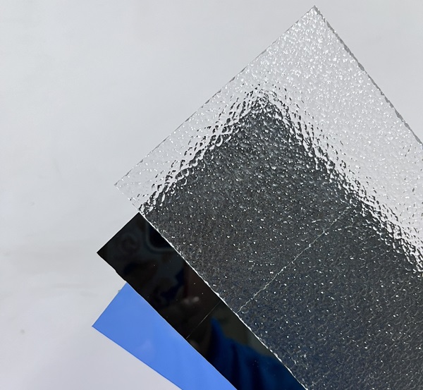 giá tấm lợp polycarbonate đặc 5mm giá tấm lợp polycarbonate đặc 5mm