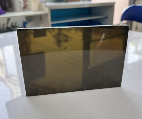 tam polycarbonate mau nau dong Tấm lợp lấy sáng màu nâu đồng
