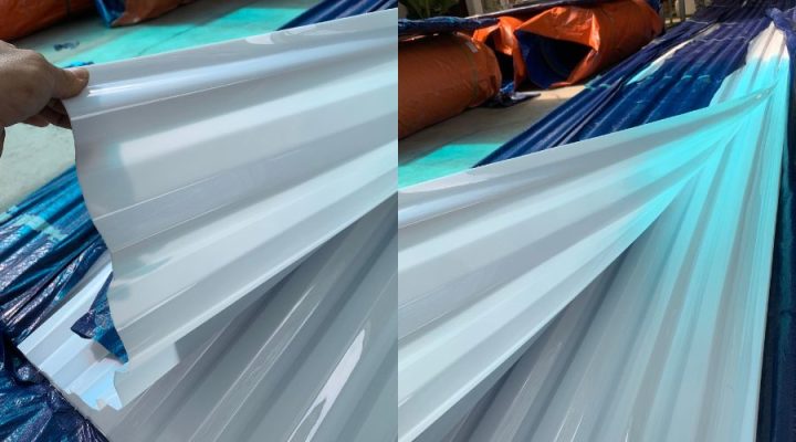 Tôn nhựa lấy sáng polycarbonate màu trắng sữa sóng vuông
