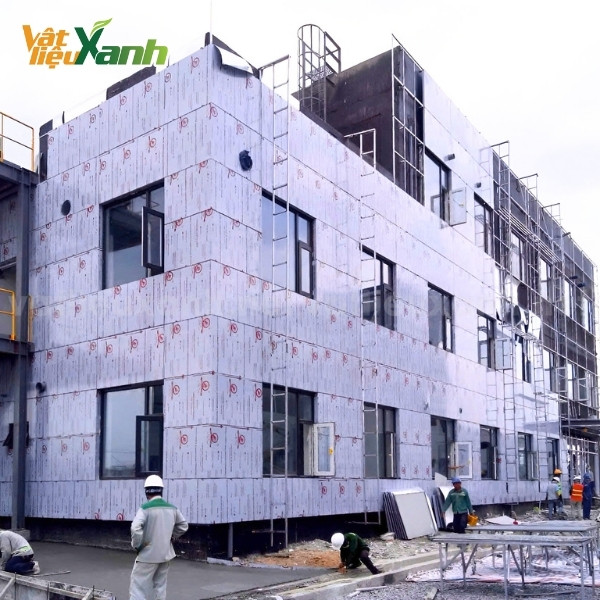 mat dung tam alu trieuchen 1 Mặt dựng công trình bằng tấm Alu Trieuchen PVDF