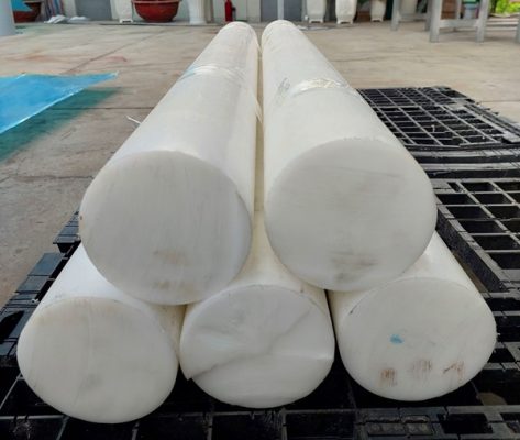 Nhựa kỹ thuật POM (Polyoxymethylene) Nhựa kỹ thuật POM (Polyoxymethylene), còn được gọi là acetal hoặc polyacetal
