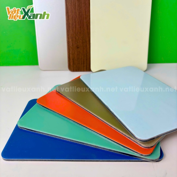 cac tam alu alcotop nhieu mau sac 3 Tấm hợp kim nhôm nhựa Alcotop nhiều màu sắc