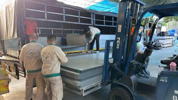 Tấm ốp Alunium Alcorest tại vật liệu xanh 2 Tấm ốp Alunium Alcorest tại vật liệu xanh 2