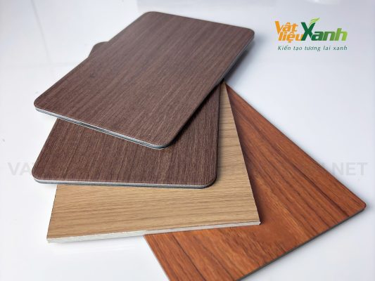 Tấm ốp aluminium vân gỗ loại ngoài trời và trong nhà Tấm ốp aluminium vân gỗ loại ngoài trời và trong nhà