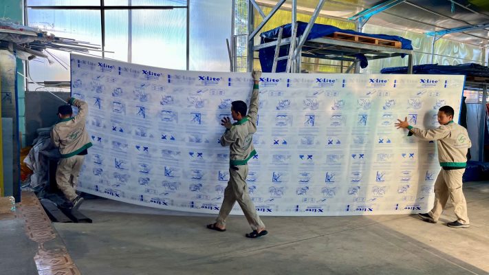 tấm polycarbonate rỗng thương hiệu X lite tại Vật Liệu Xanh tấm polycarbonate rỗng thương hiệu X lite tại Vật Liệu Xanh