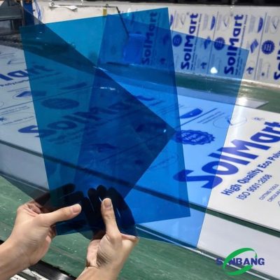 tấm polycarbonate đặc làm vách ngăn tấm nhựa polycarbonate đặc làm vách ngăn