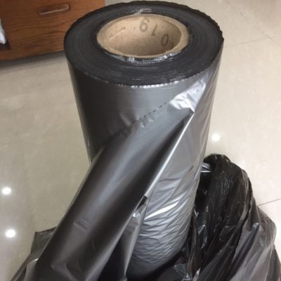 bạt HDPE có thành phần chính từ hạt nhựa nguyên sinh polyethylene