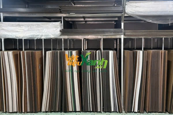 Xưởng gia công uy tín 4 Kho vật tư đa dạng mẫu mã và màu sắc