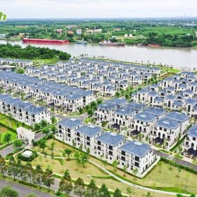 Dự án 8000m2 mái che Polycarbonate đặc SolMart tại SwanBay Đồng Nai