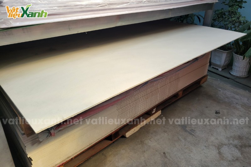 Tấm bê tông nhẹ làm trần, vách ngăn chịu nước