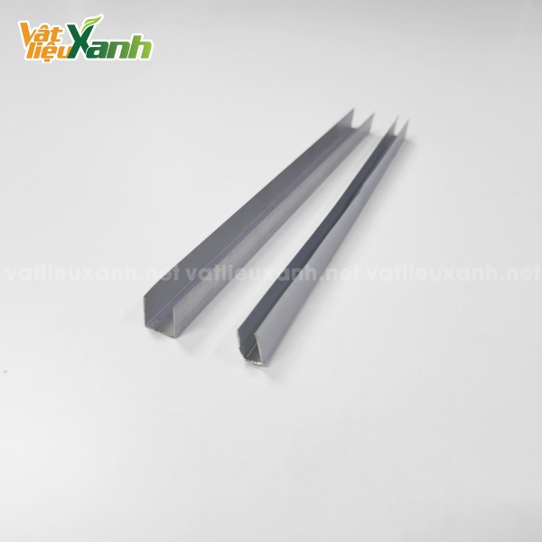 nep nhom chu u boc canh poly 1 Nẹp nhôm chữ U bọc cạnh Poly
