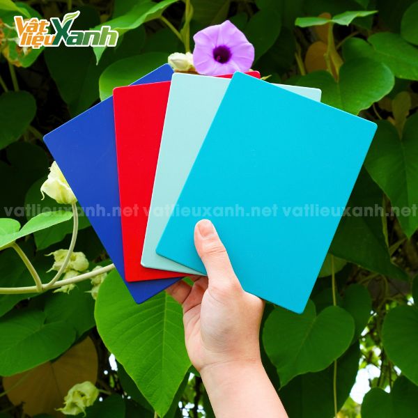 tam alu alcorest trong nha Tấm Alu Alcorest trong nhà